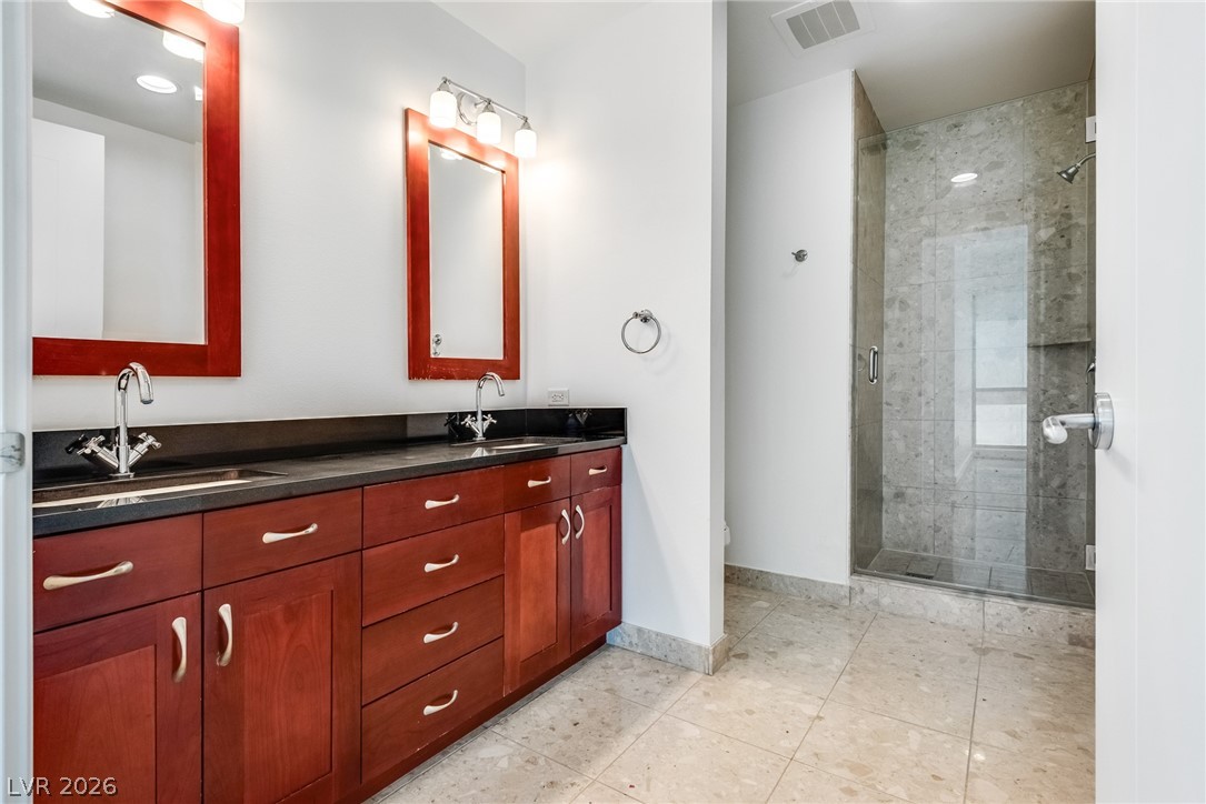 4575 Dean Martin Drive 1004 Property Photo 13