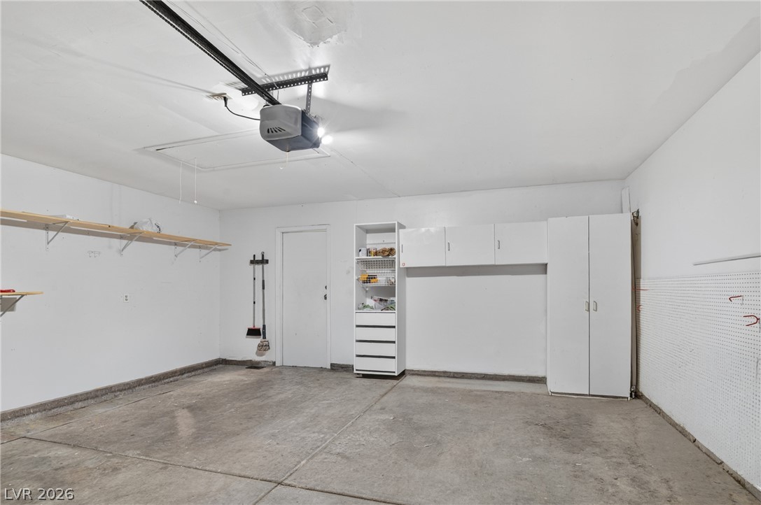 7520 Bowles Drive Property Photo 8