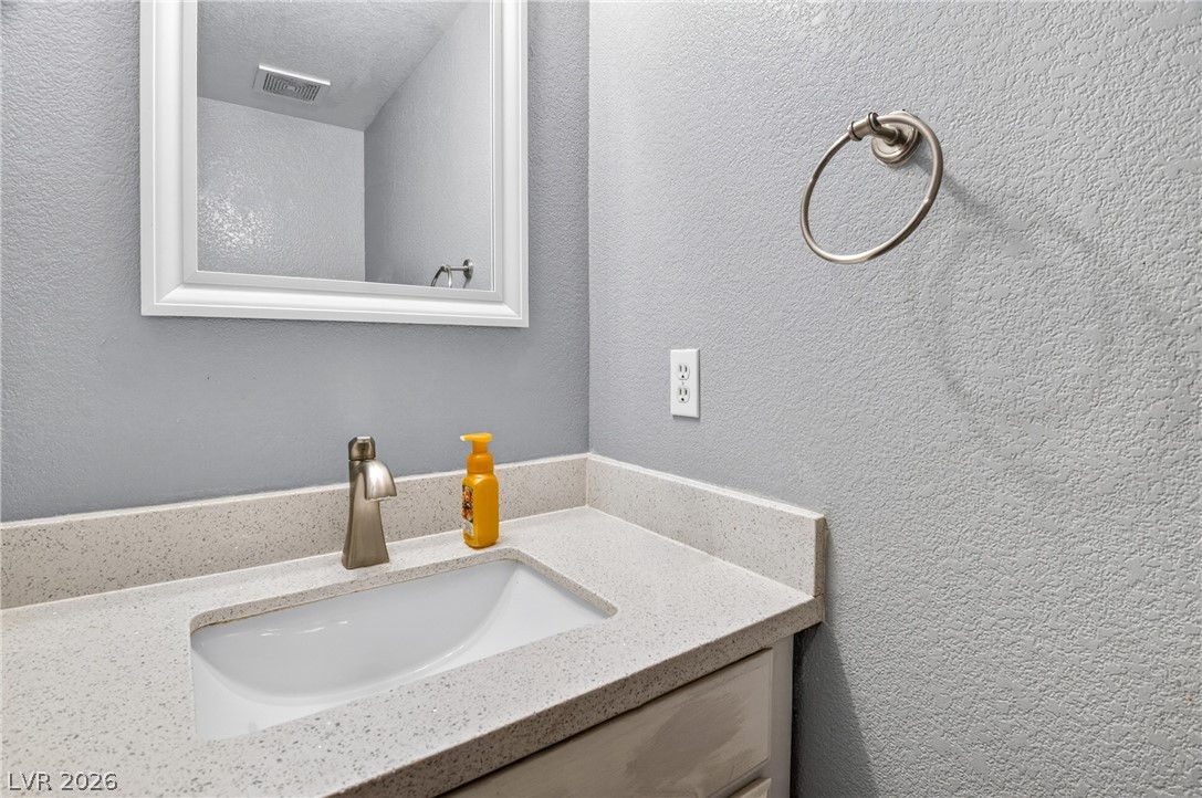 7520 Bowles Drive Property Photo 17