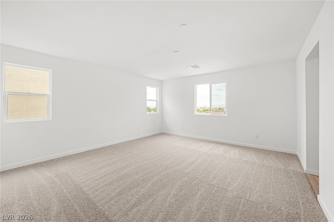 321 Lupton Avenue Property Photo 10