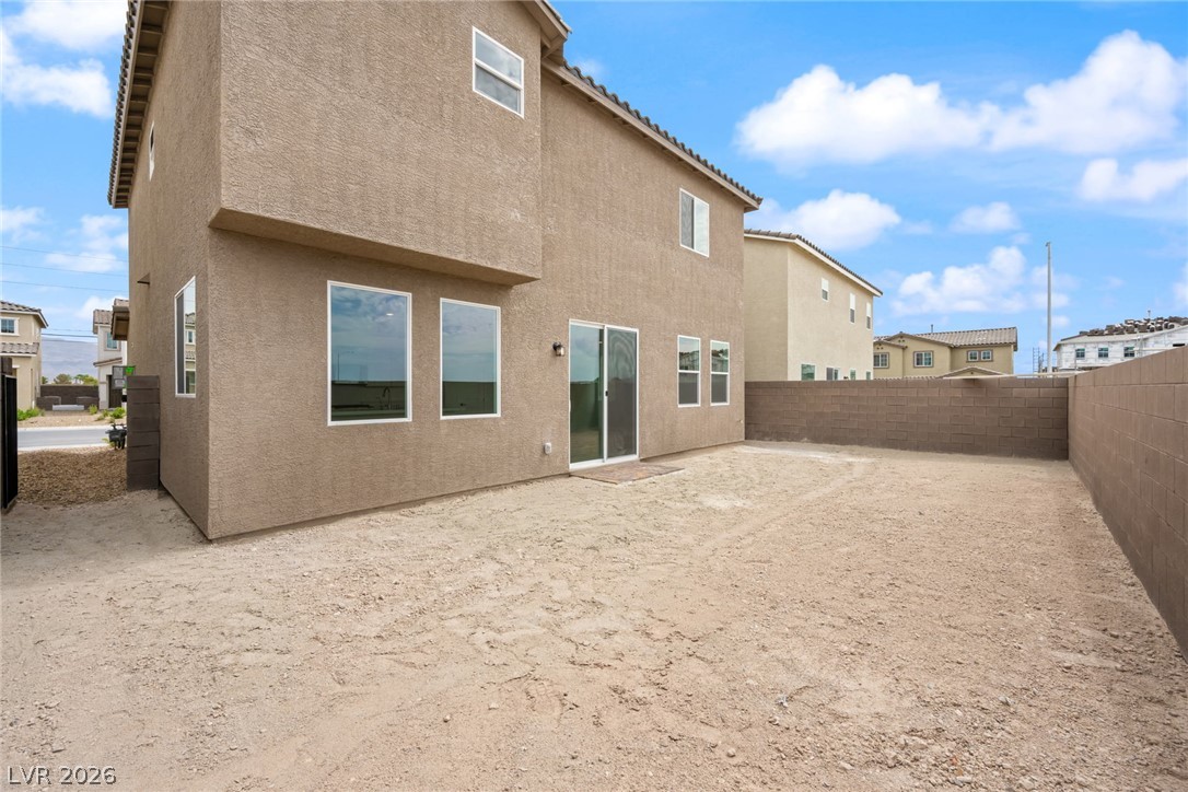 321 Lupton Avenue Property Photo 15
