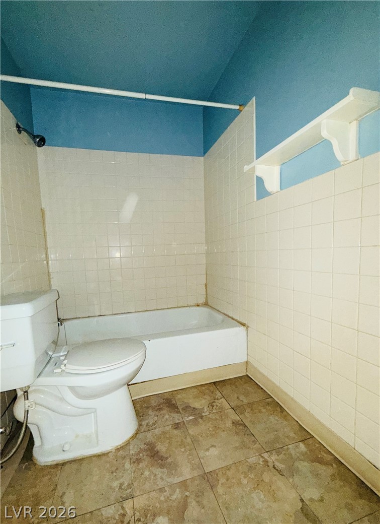 405 Parker Avenue Property Photo 11
