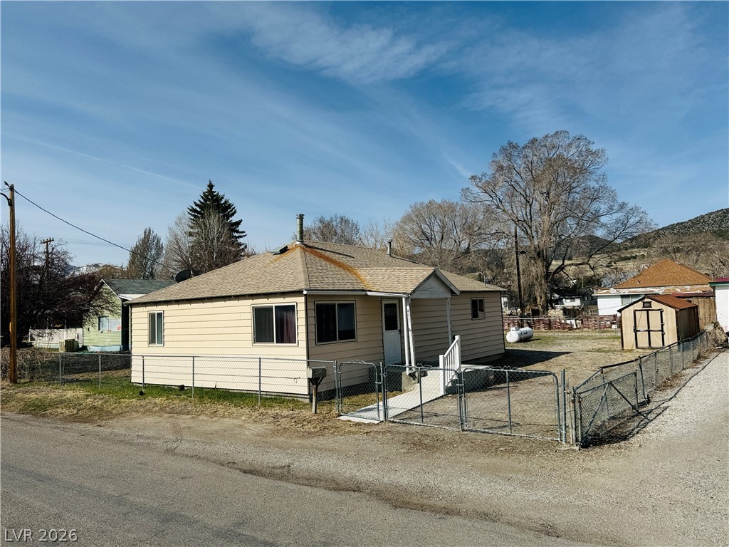 405 Parker Avenue Property Photo 14