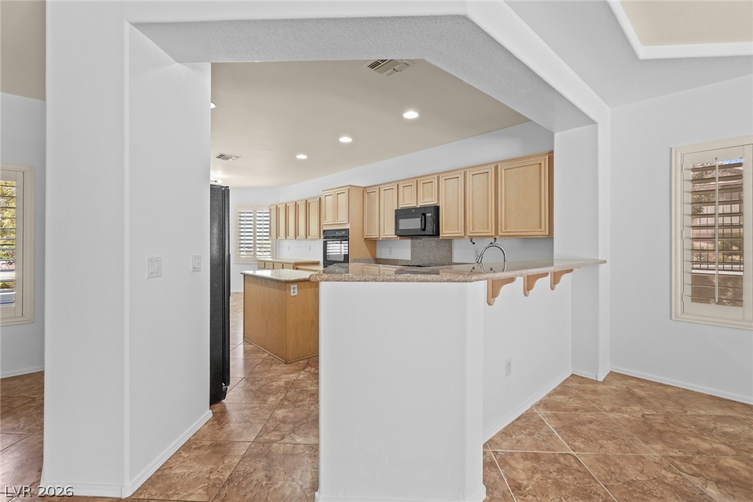 2032 Wolverine Court Property Photo 9