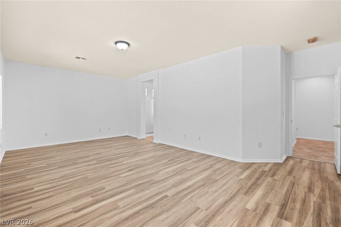 2032 Wolverine Court Property Photo 24