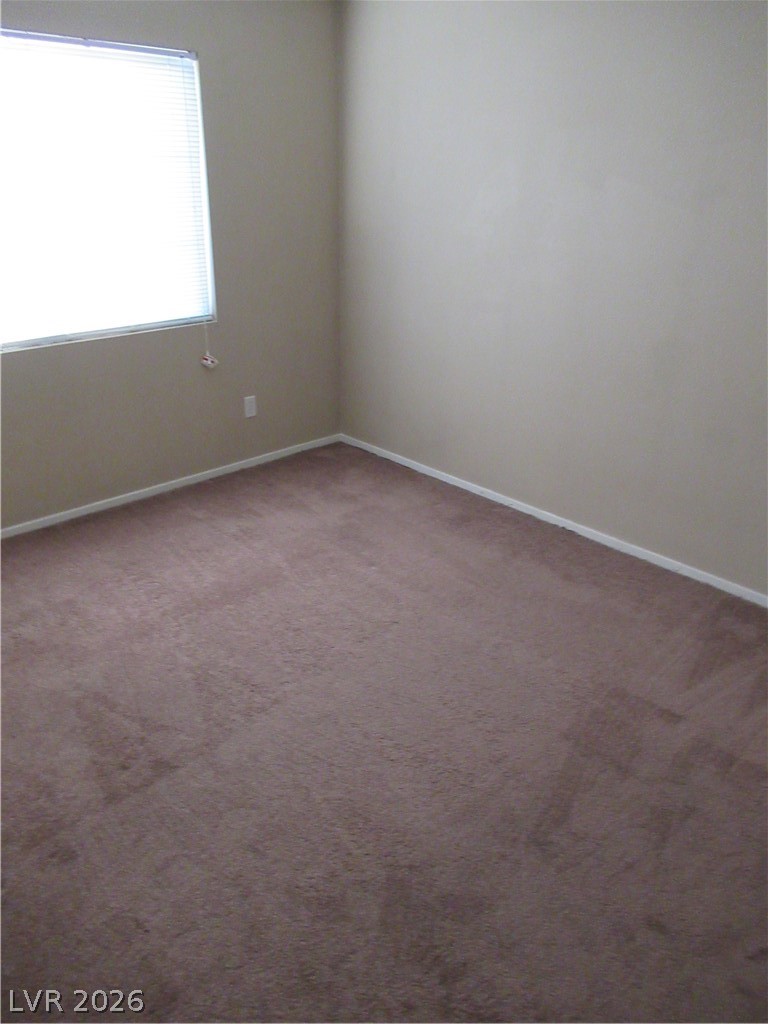 4425 Oberlander Avenue Property Photo 12