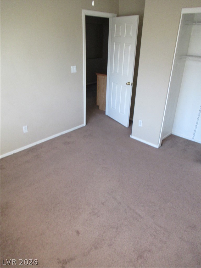 4425 Oberlander Avenue Property Photo 16