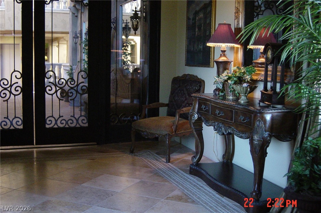2780908 Property Photo 1