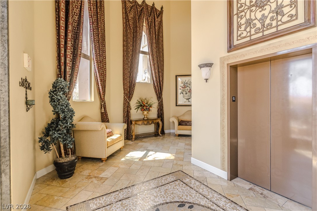 2780908 Property Photo 9