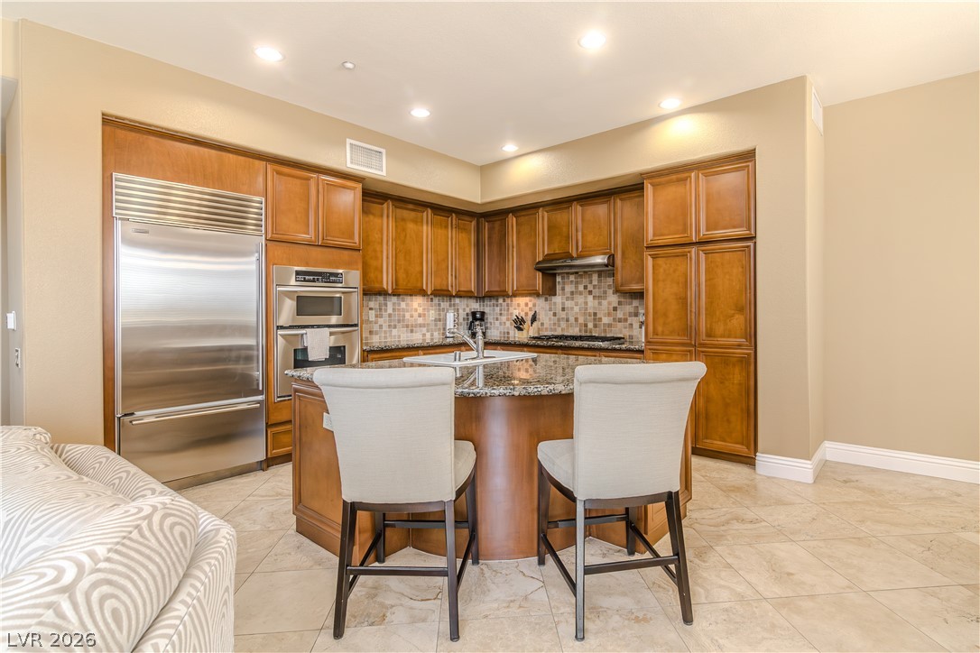 2780908 Property Photo 15