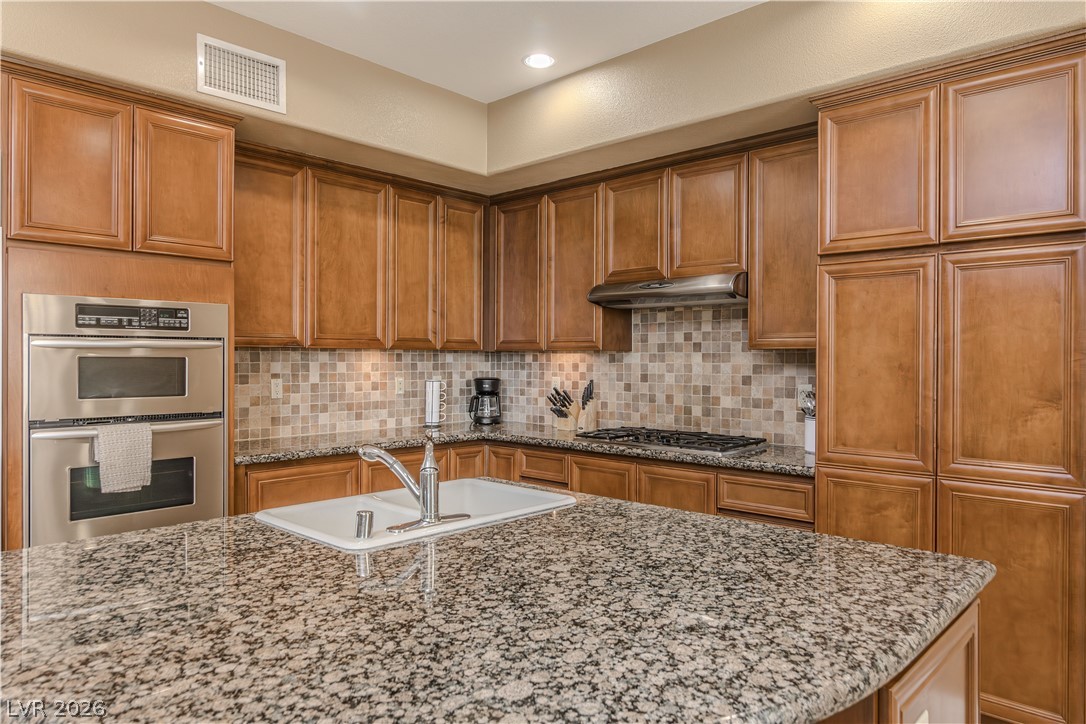 2780908 Property Photo 16