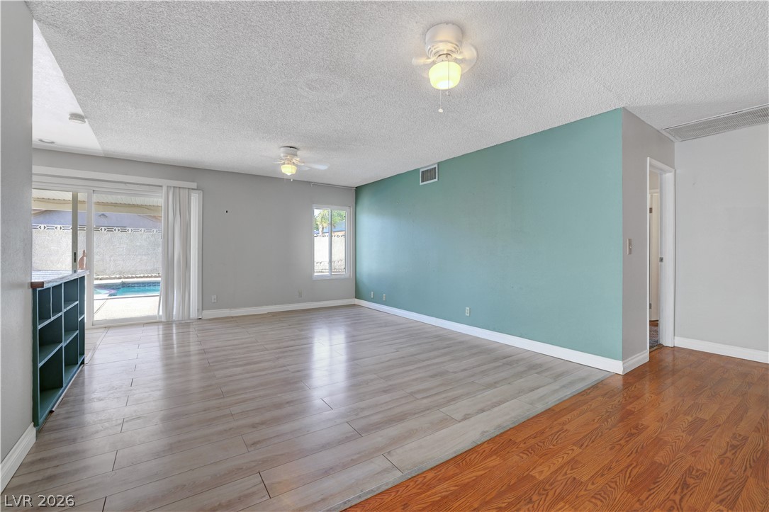 6968 Stober Court Property Photo 2