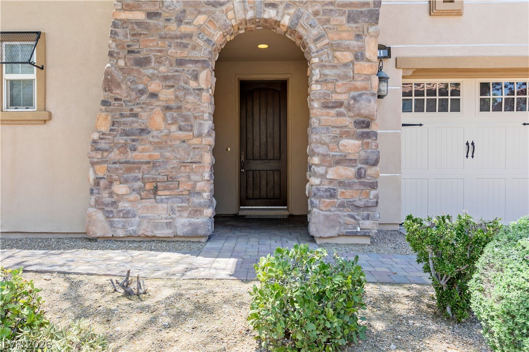 211 Crooked Putter Drive Property Photo 3