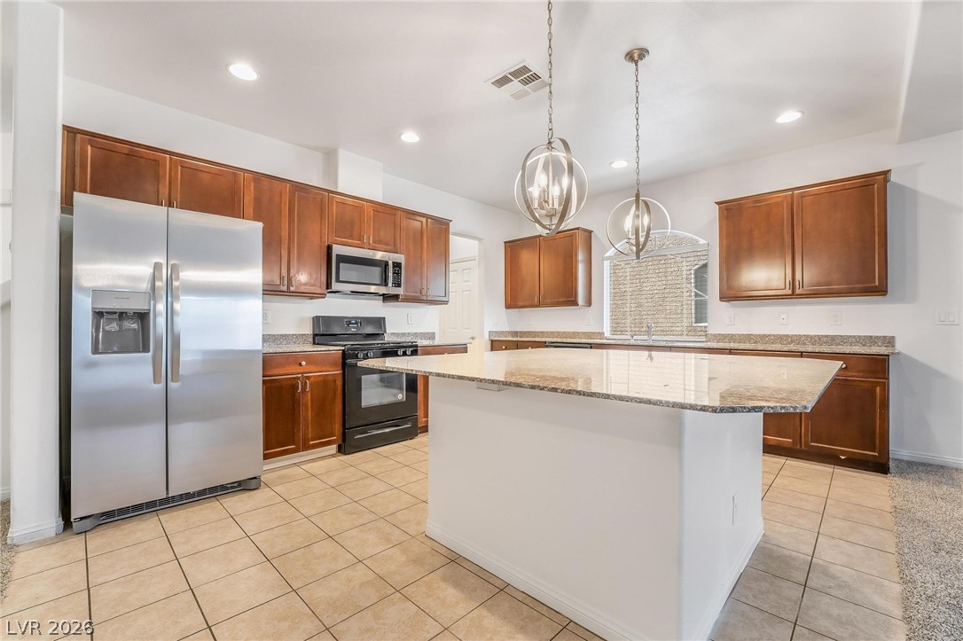 5986 Azzura Palms Avenue Property Photo 13