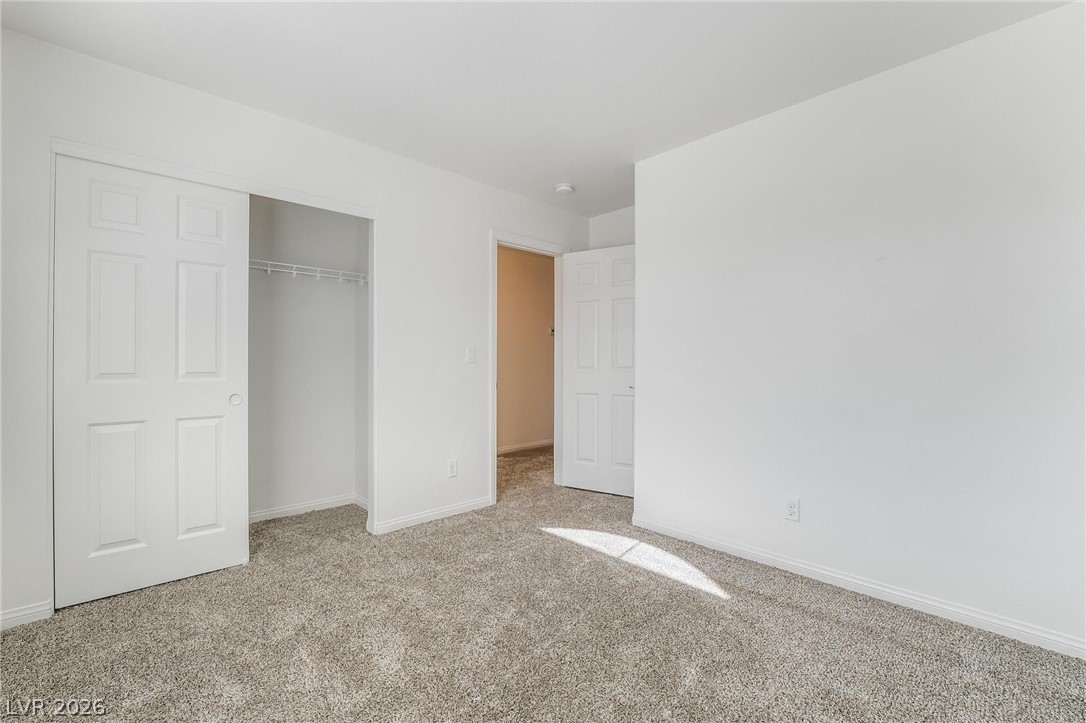 5986 Azzura Palms Avenue Property Photo 23