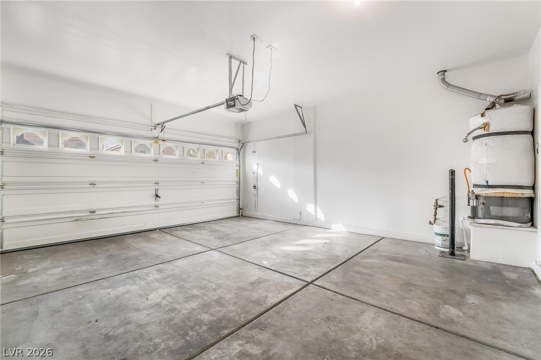 5986 Azzura Palms Avenue Property Photo 36