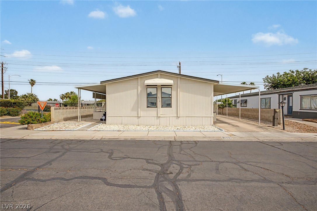 5512 Aldama Road Property Photo 1