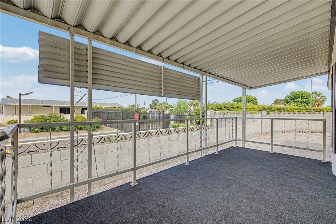 5512 Aldama Road Property Photo 4
