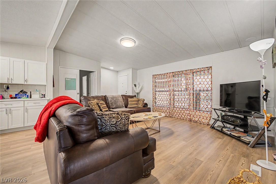 5512 Aldama Road Property Photo 8