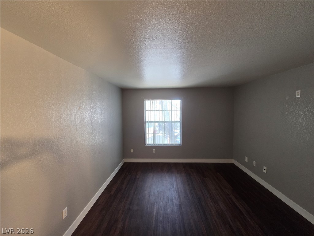 2780987 Property Photo 23