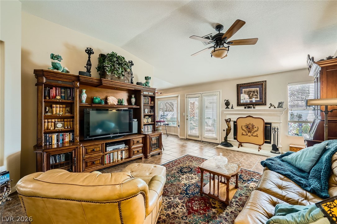 2012 Lady Lake Street Property Photo 23