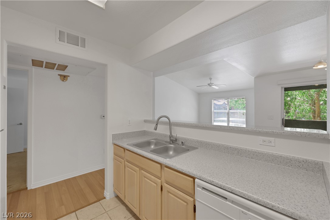 555 East Silverado Ranch Boulevard 2047 Property Photo 23