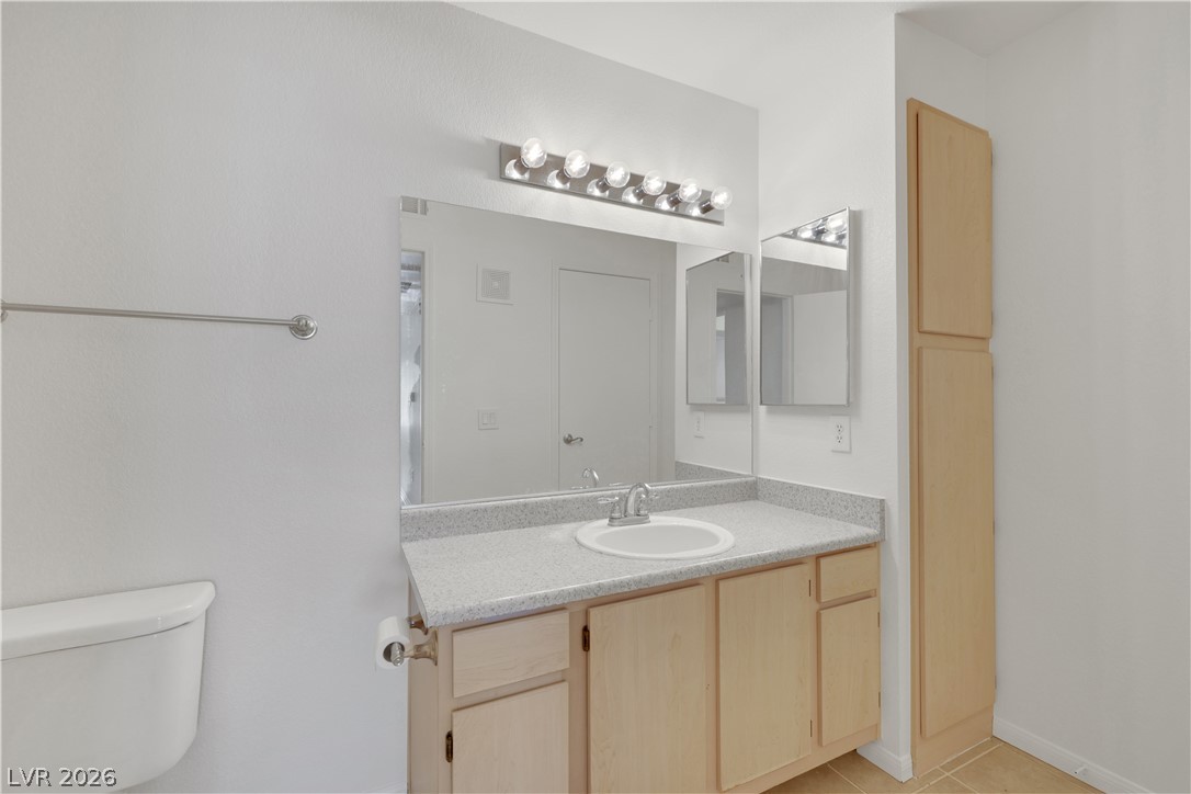 555 East Silverado Ranch Boulevard 2047 Property Photo 27
