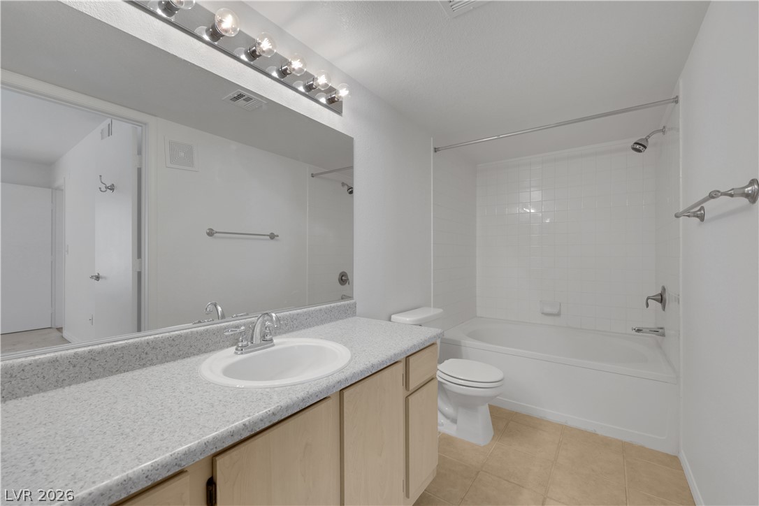 555 East Silverado Ranch Boulevard 2047 Property Photo 33