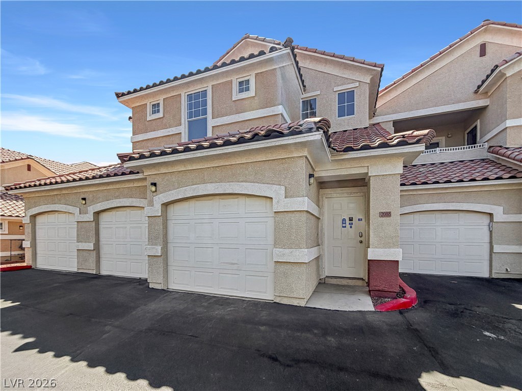 5855 Valley Drive 2088 Property Photo 1