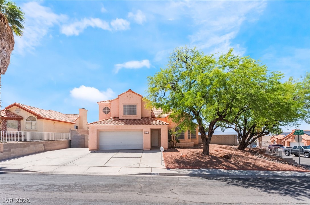 2243 Welsey Manor Drive Property Photo 1