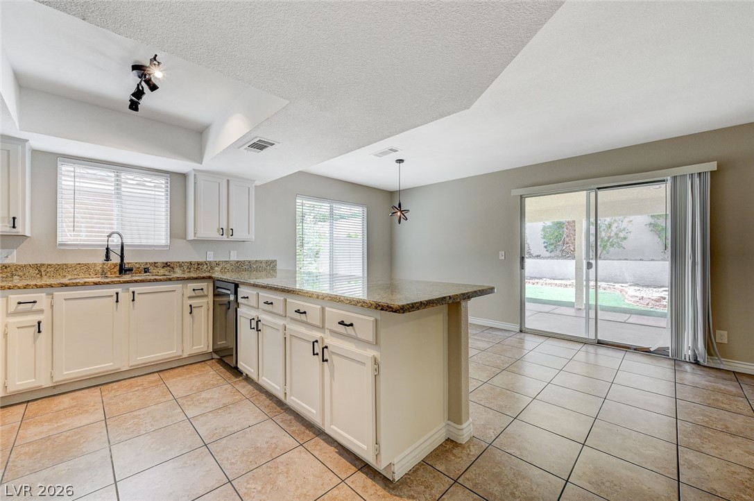 2333 Jasmine Garden Drive Property Photo 26