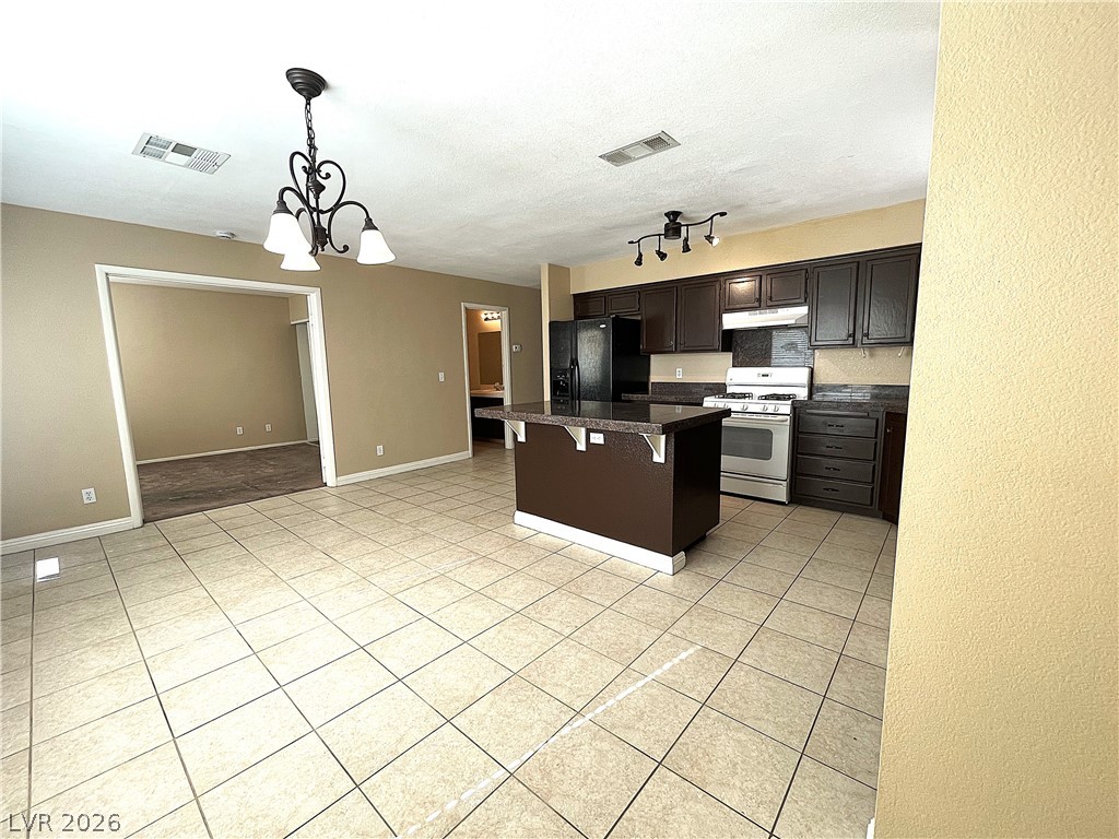 1420 Desert Hills Drive Property Photo 9