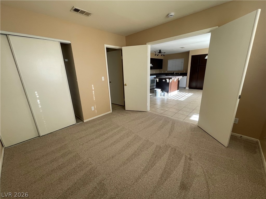 1420 Desert Hills Drive Property Photo 14