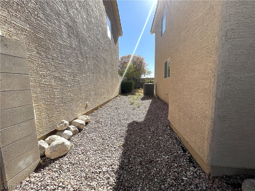 1420 Desert Hills Drive Property Photo 37