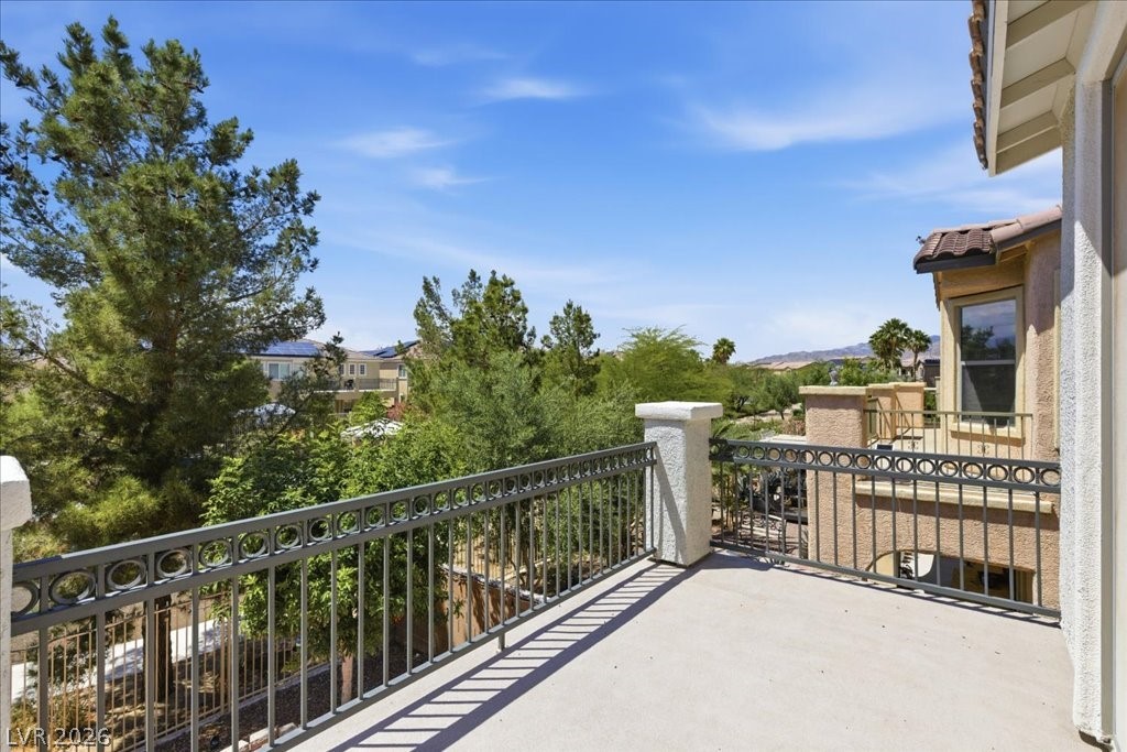7025 Puetollano Drive Property Photo 2