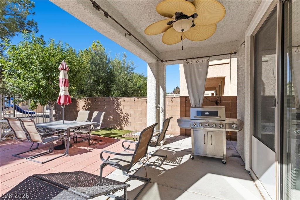 7025 Puetollano Drive Property Photo 5