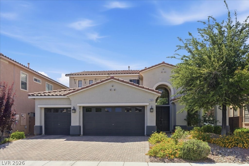 7025 Puetollano Drive Property Photo 8