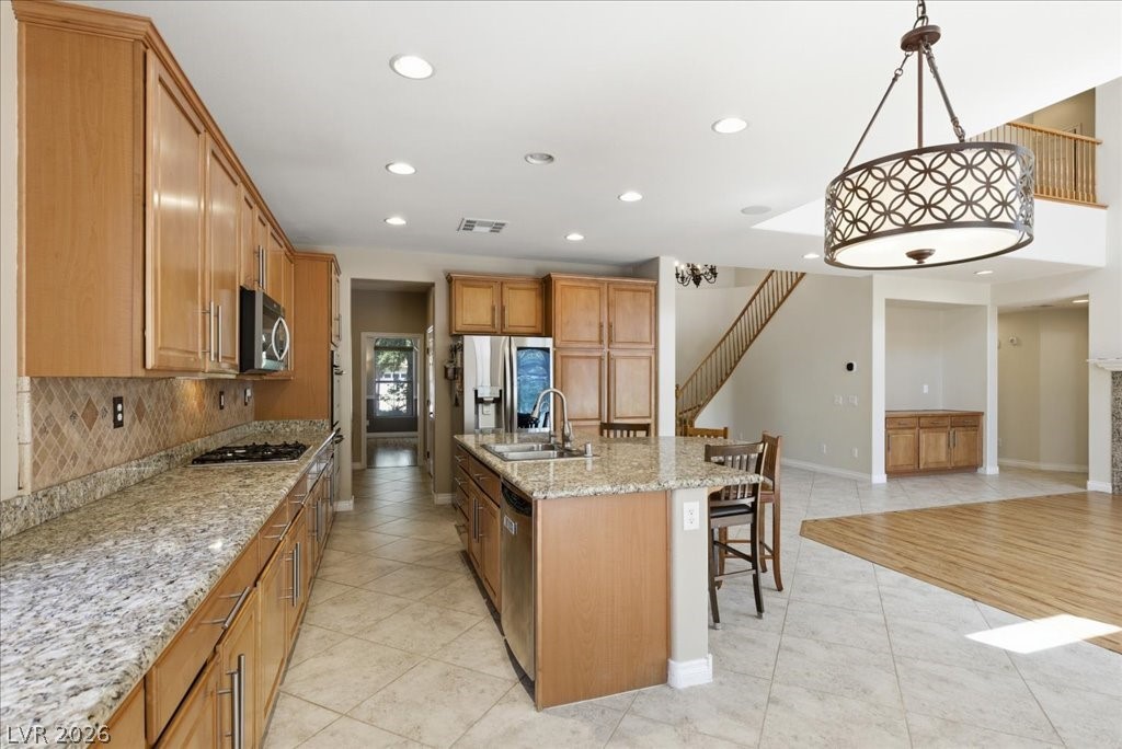 7025 Puetollano Drive Property Photo 17