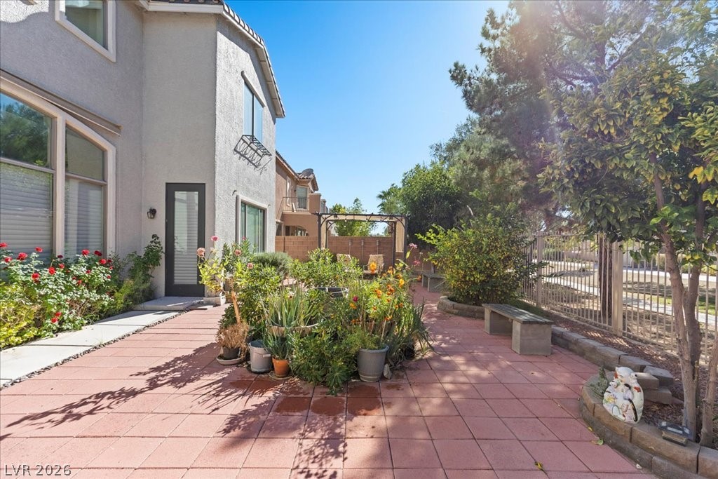 7025 Puetollano Drive Property Photo 42