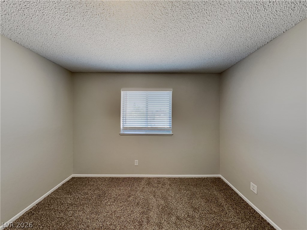 2781175 Property Photo 10
