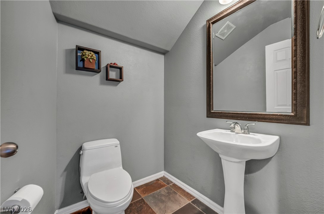 2449 Daks Loden Court Property Photo 14