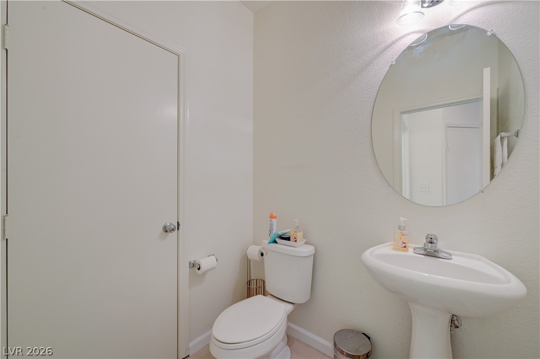 7012 Grand Junction Avenue Property Photo 22