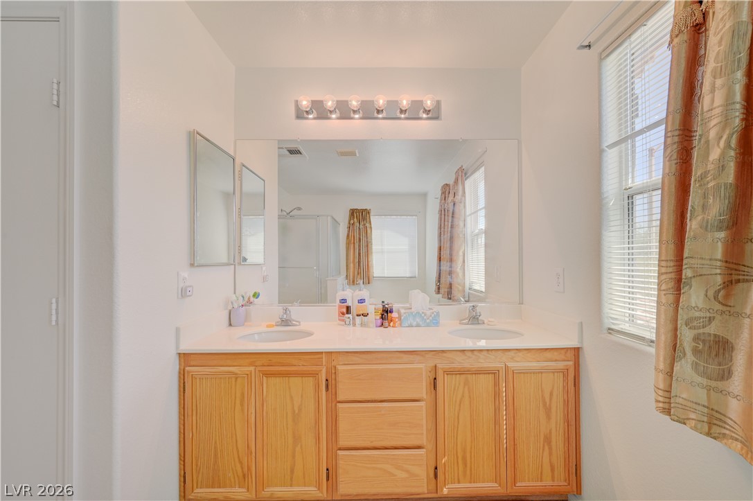 7012 Grand Junction Avenue Property Photo 34