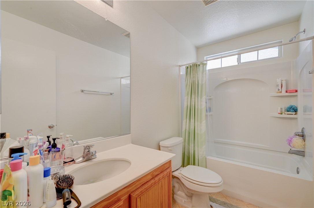 7012 Grand Junction Avenue Property Photo 38