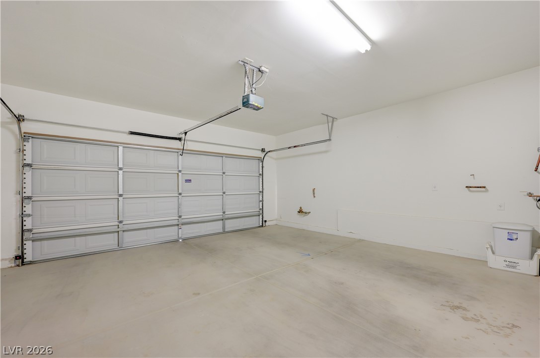 7012 Grand Junction Avenue Property Photo 44