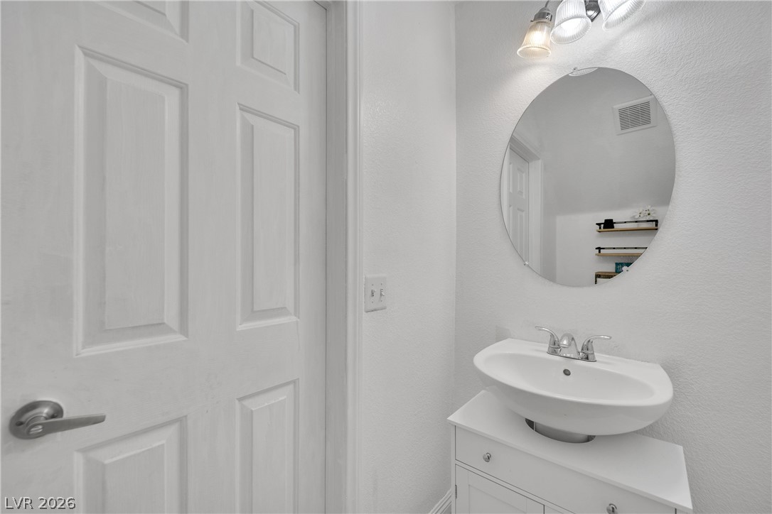 2120 Royal Caribbean Avenue Property Photo 16