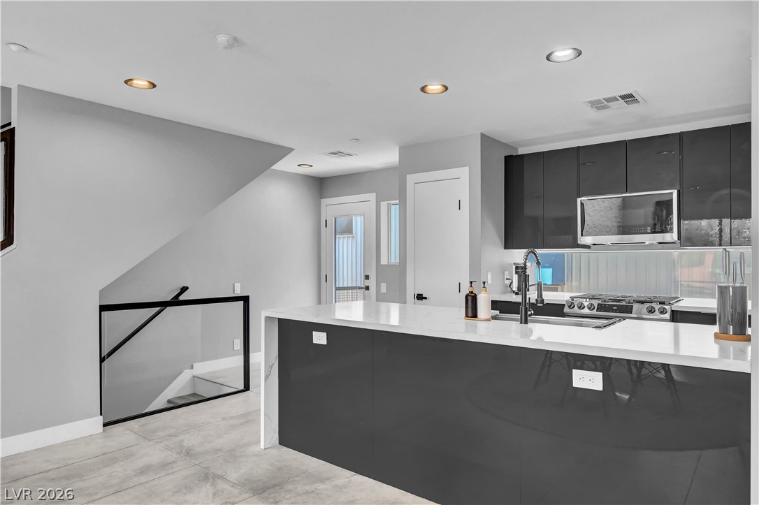 121 South 11th Street Property Photo 12