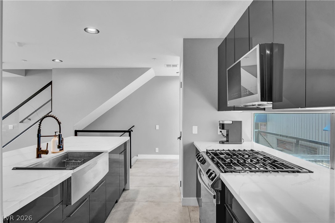 121 South 11th Street Property Photo 17