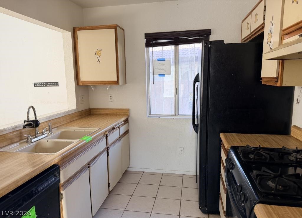 4448 Tigress Circle Property Photo 8