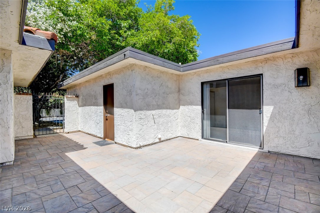 3460 Pino Circle Property Photo 3